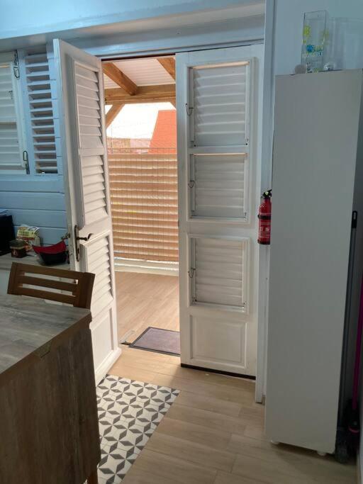 Agreable Logement, Bien Situe Schoelcher Εξωτερικό φωτογραφία